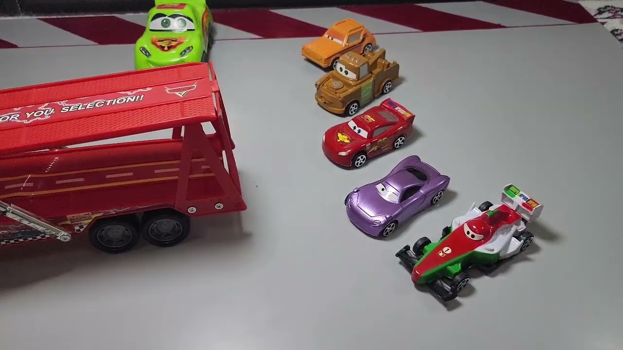 Tiny Cars Loaded on a Giant Truck! 😱🚛