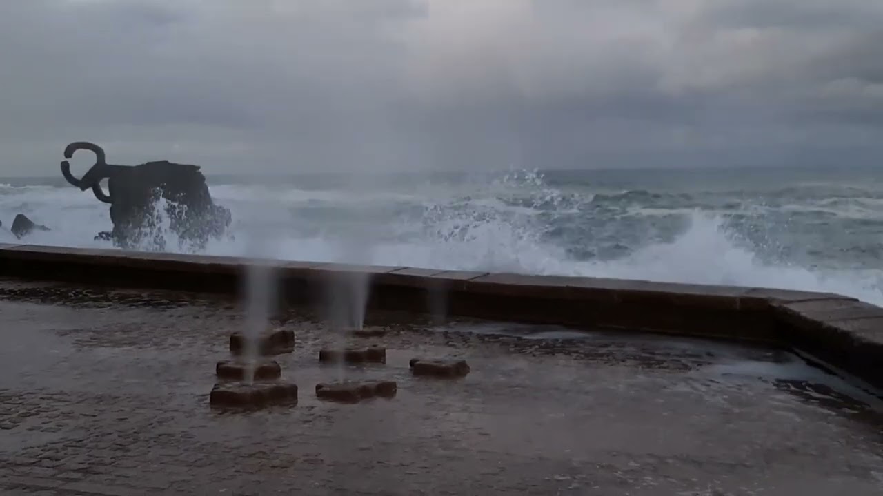 Big waves over 