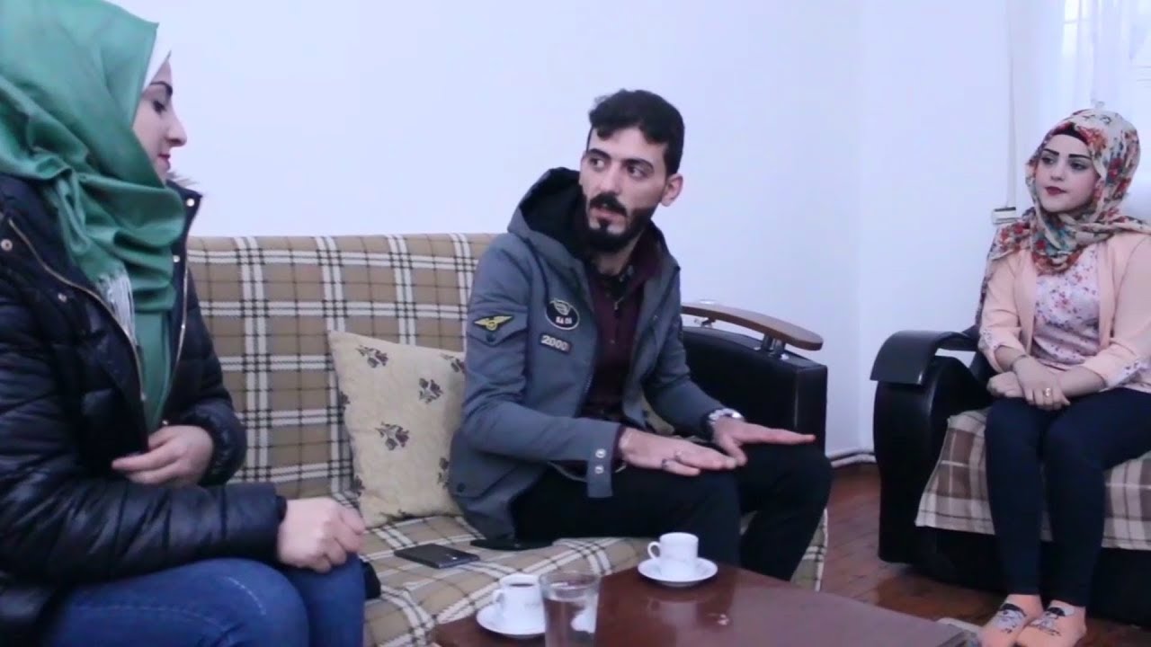 خيانة زوجية /جوزي عم يخوني مع رفيقتو !! قصة حزينة جدآ 😟😭💔
