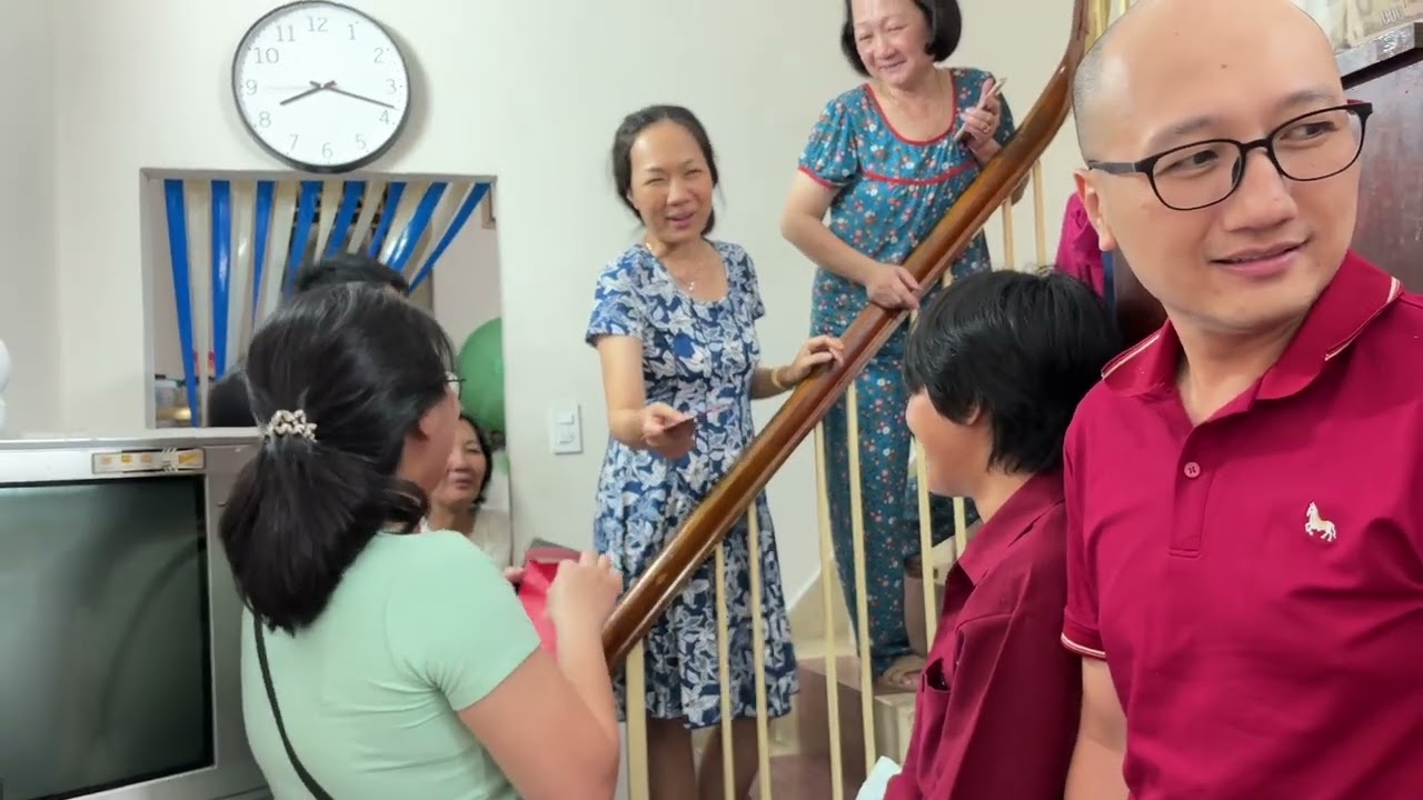Mồng 1 Tết ngoại