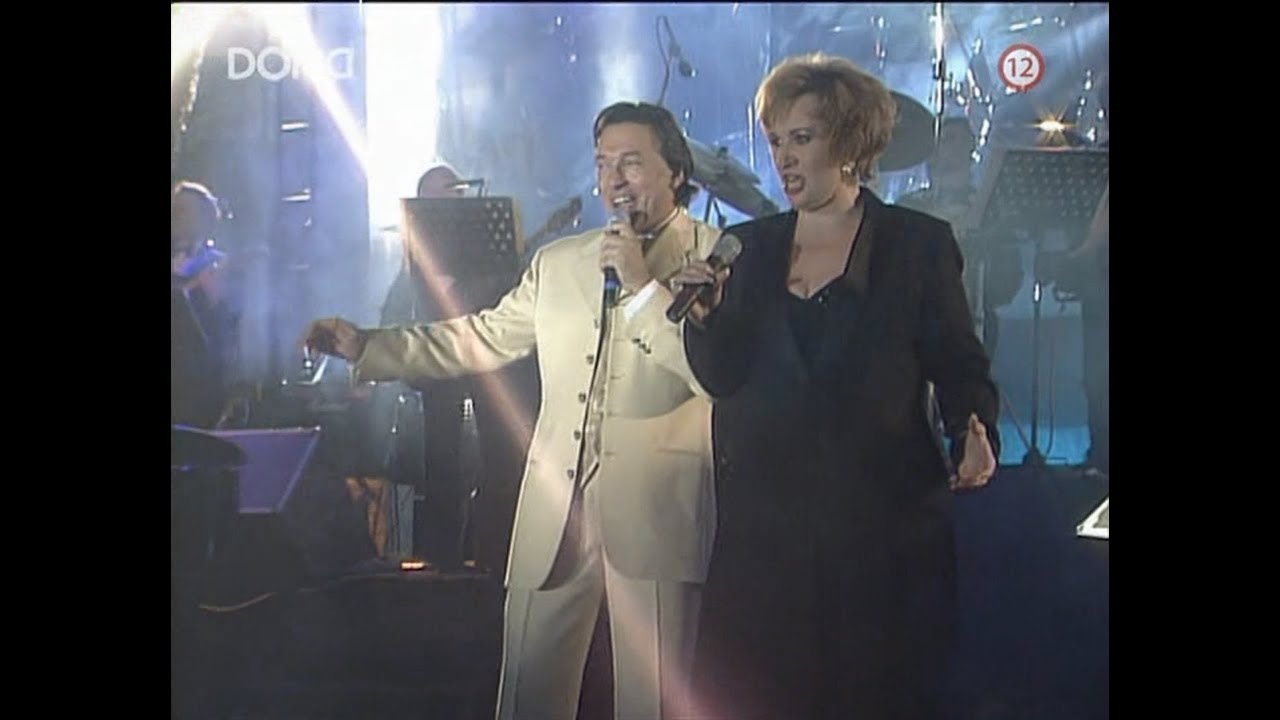 Eva Urbanová & Karel Gott - Con Te Partiro / Sen v nás zůstává (1998, live)