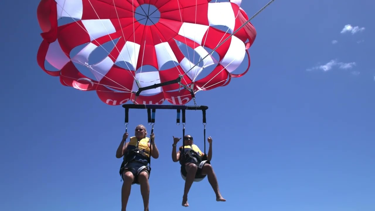 FREMANTLE PARASAILING!