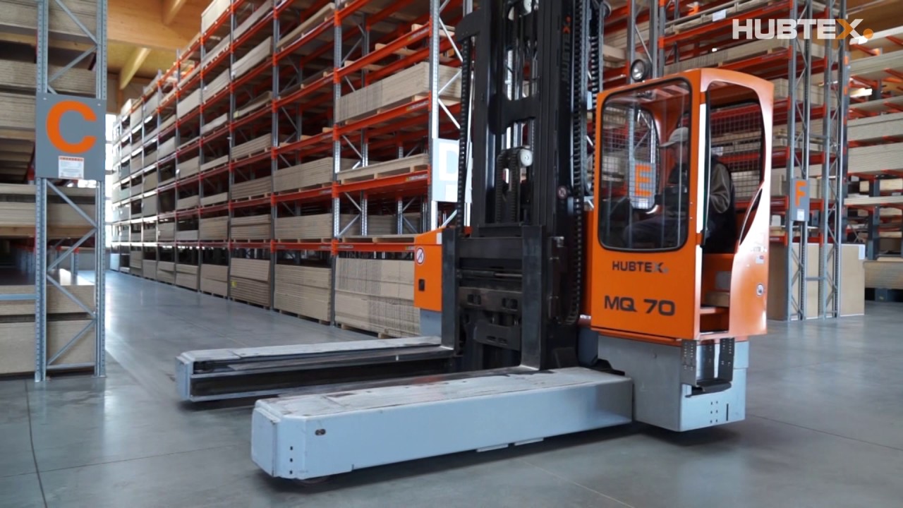 HUBTEX sideloaders with removable order picking platform at Frischeis