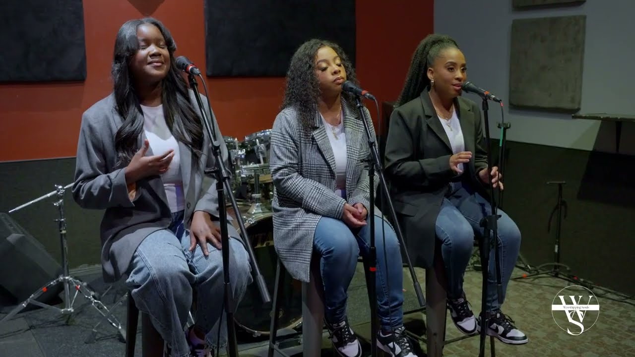 Souls in Worship - Bèje Mwen Se Yon Wa Damou | Si Jodia m Vivan | I Will Exalt You | Holy