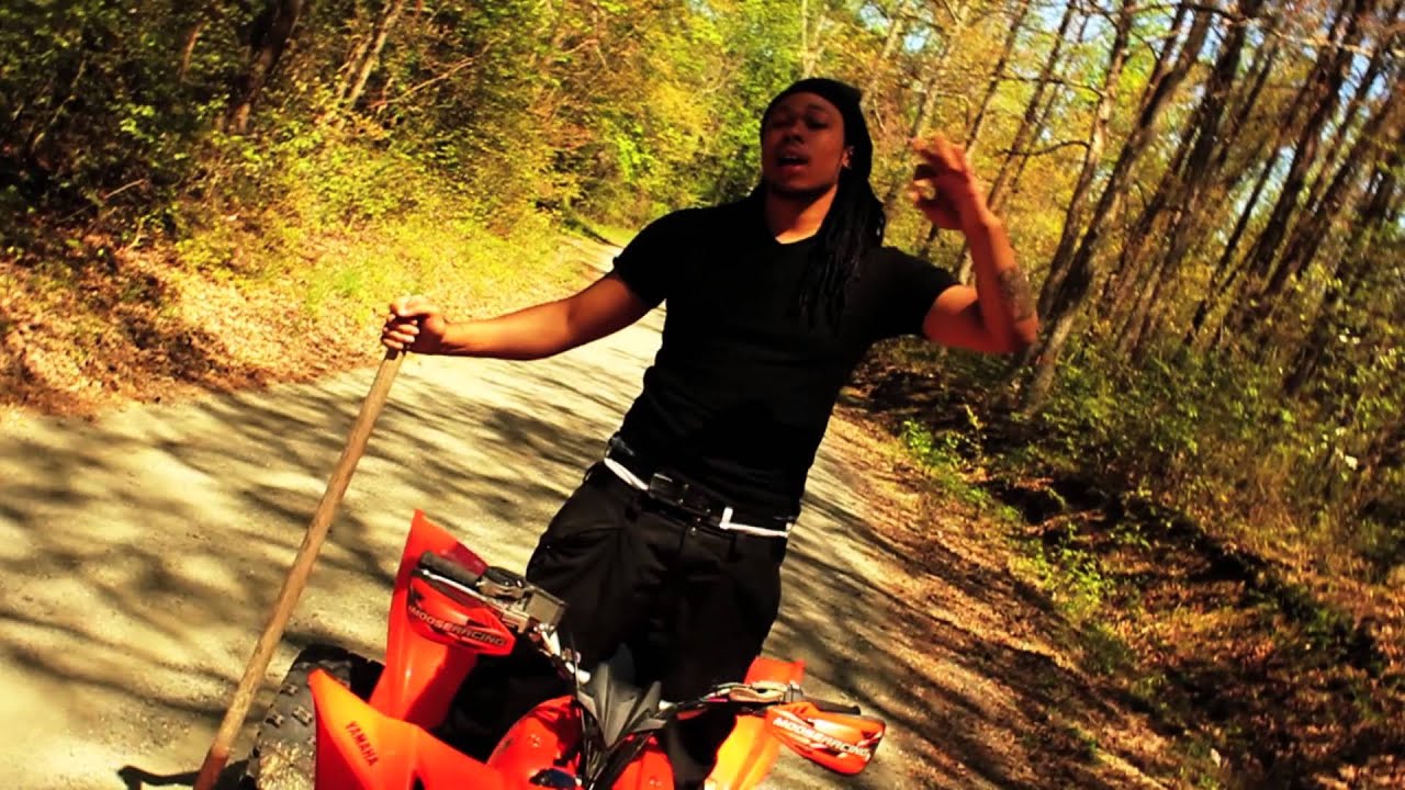 YOUNG RELLY - DIRT (OFFICIAL VIDEO) PROD. BY THE BEAT PLUG