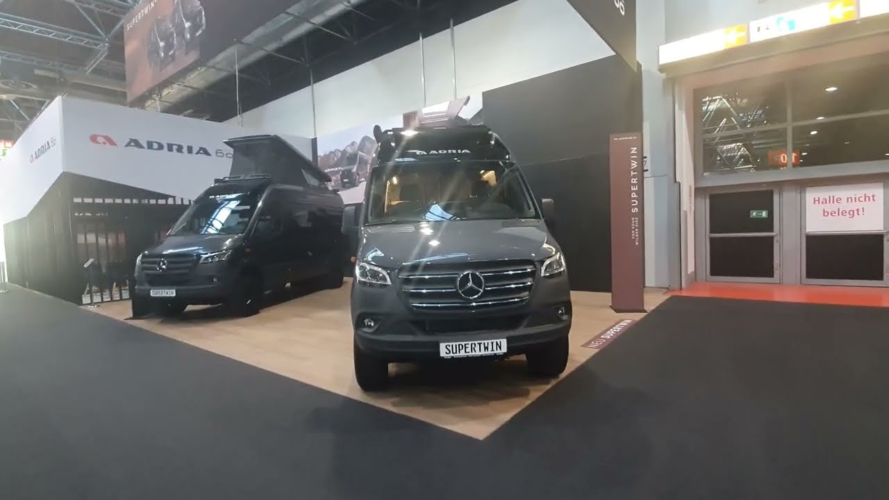 Adria Supertwin Mercedes Sprinter 4x4 кемпервэн