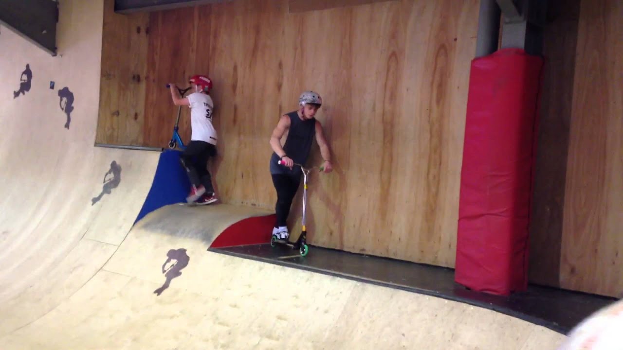Jordan Clark, flip in at Dexx skatepark