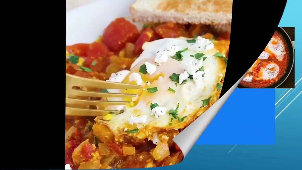 Ovos Cozidos Em Molho De Tomate E Queijo Feta #SHORTS    Shakshuka