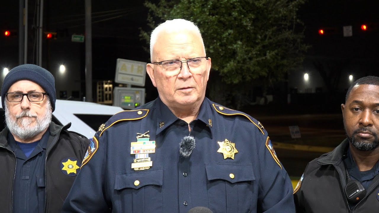HCSO: Woman killed, suspect injured in possible attempted murder-suicide in northeast Harris County