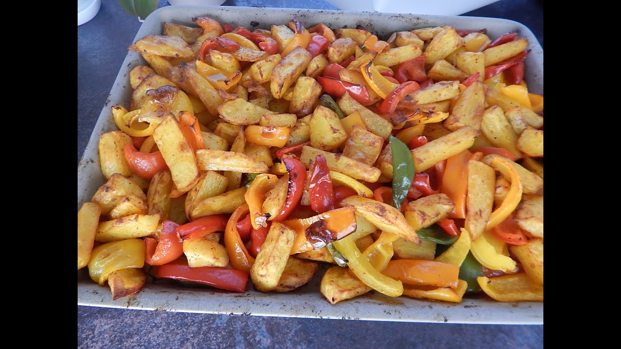 Ofenkartoffeln mit Paprika, ein toller Snack aus dem Backofen.