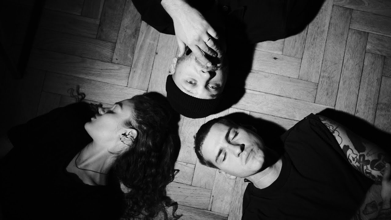 VR/NOBODY - Krásný & Crazy