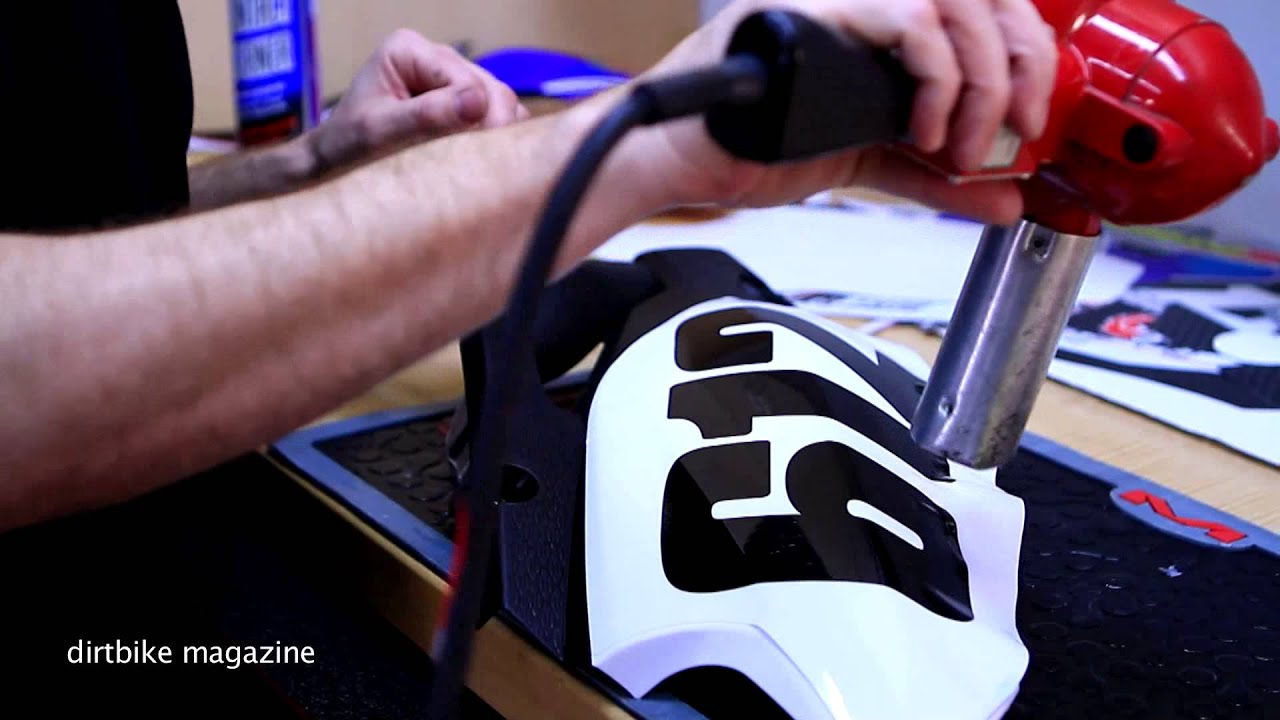Полная графическая инсталляция от Dirt Digits Graphics и Dirtbike Magazine