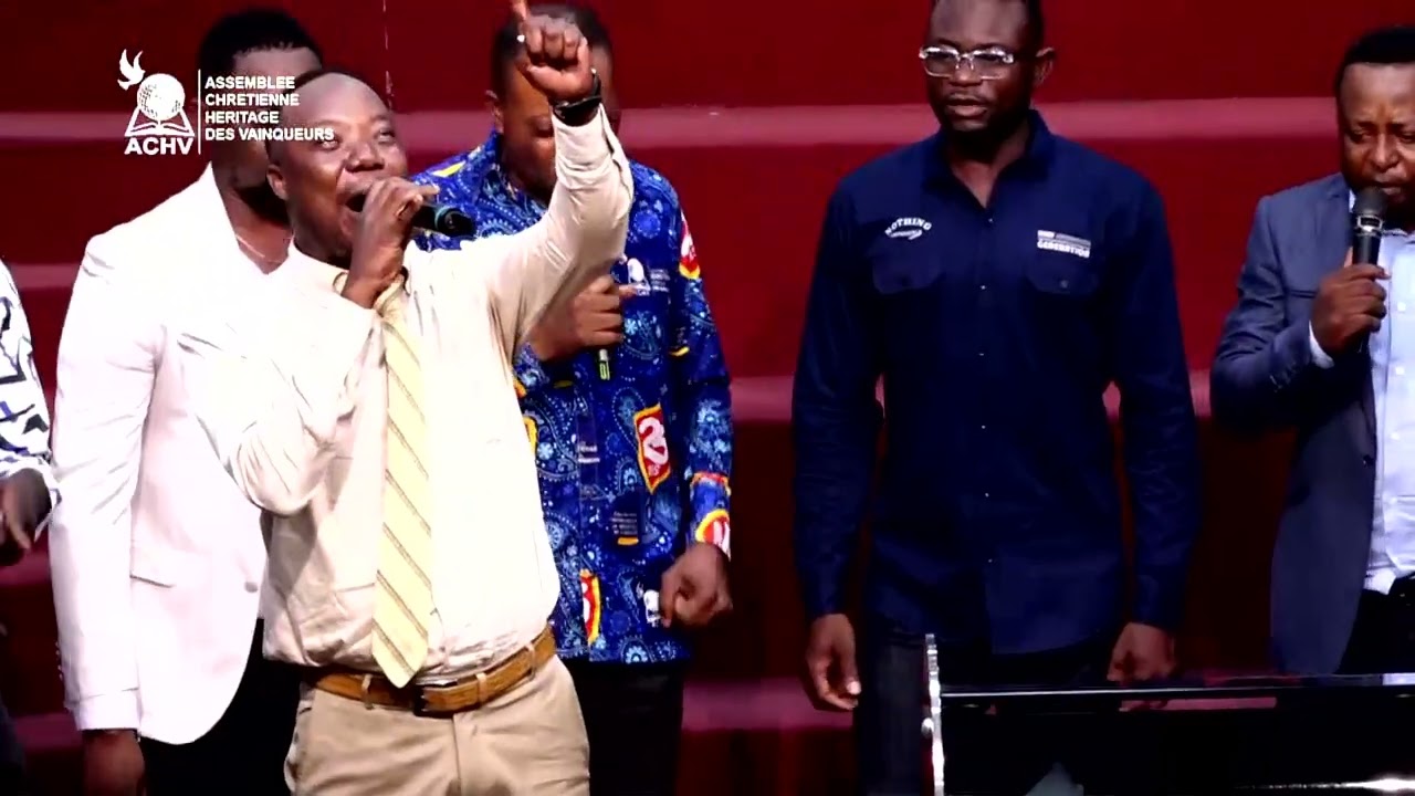 La prestation du chorale Feu 🔥 dévorant a l’église héritage des vainqueurs 15 Mars 2025