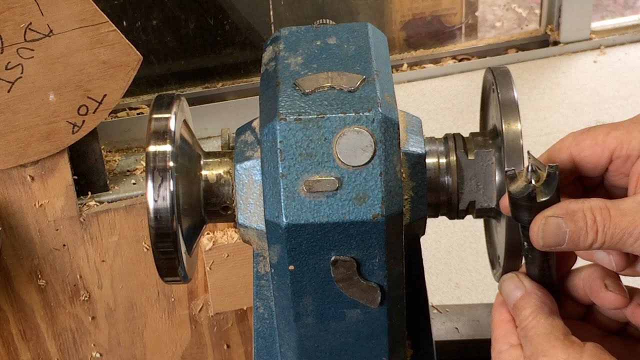 Richard Raffan's basic guide to woodturning lathes