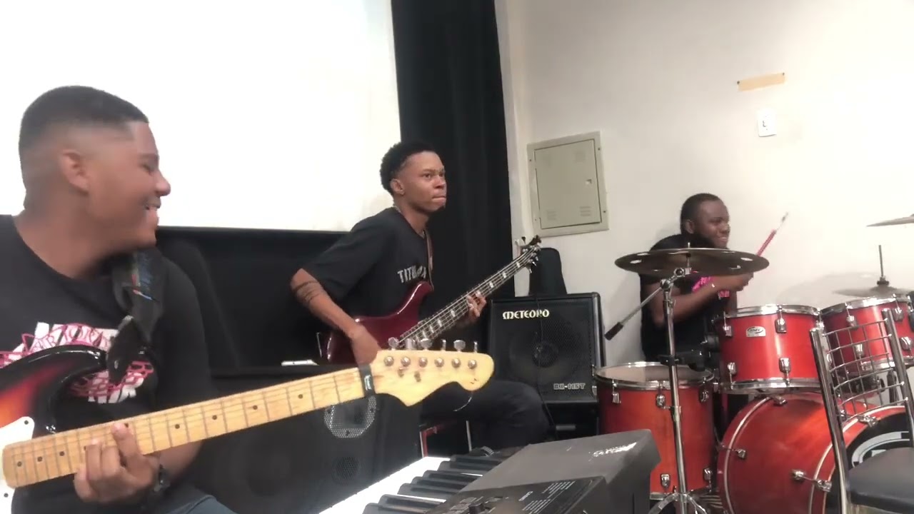 CORINHO DE FOGO ELES ENTENDEM 🔥🎸🥁 VEJAM