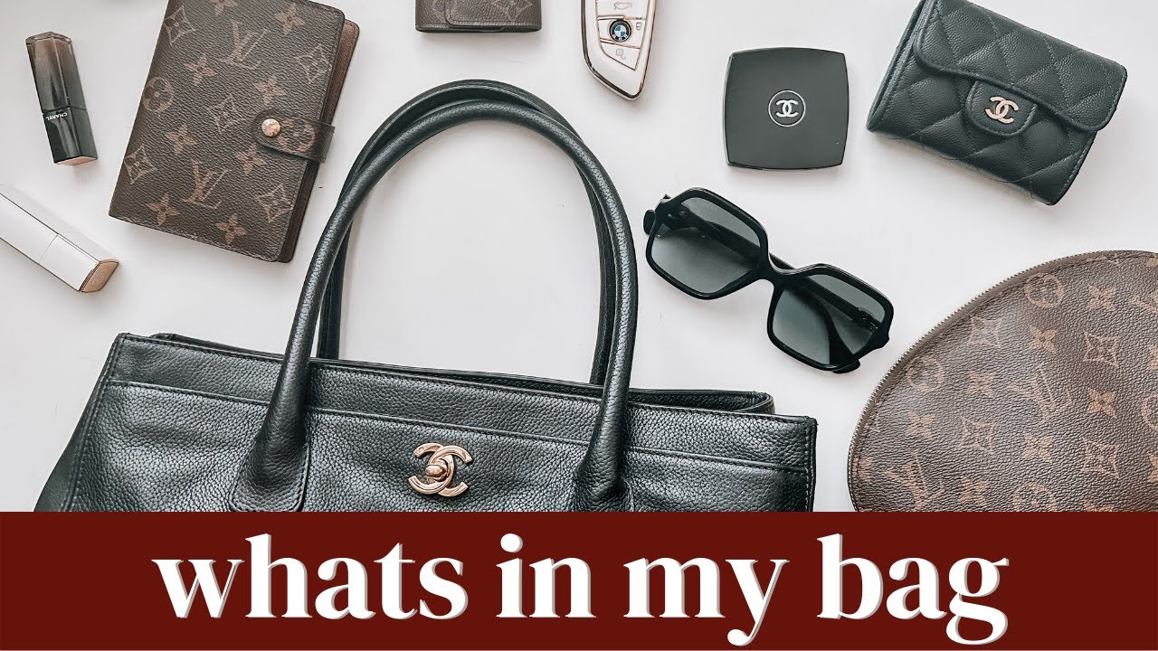 What's In My Bag: Chanel Cerf Executive Tote | New Organizer! | Everyday Use