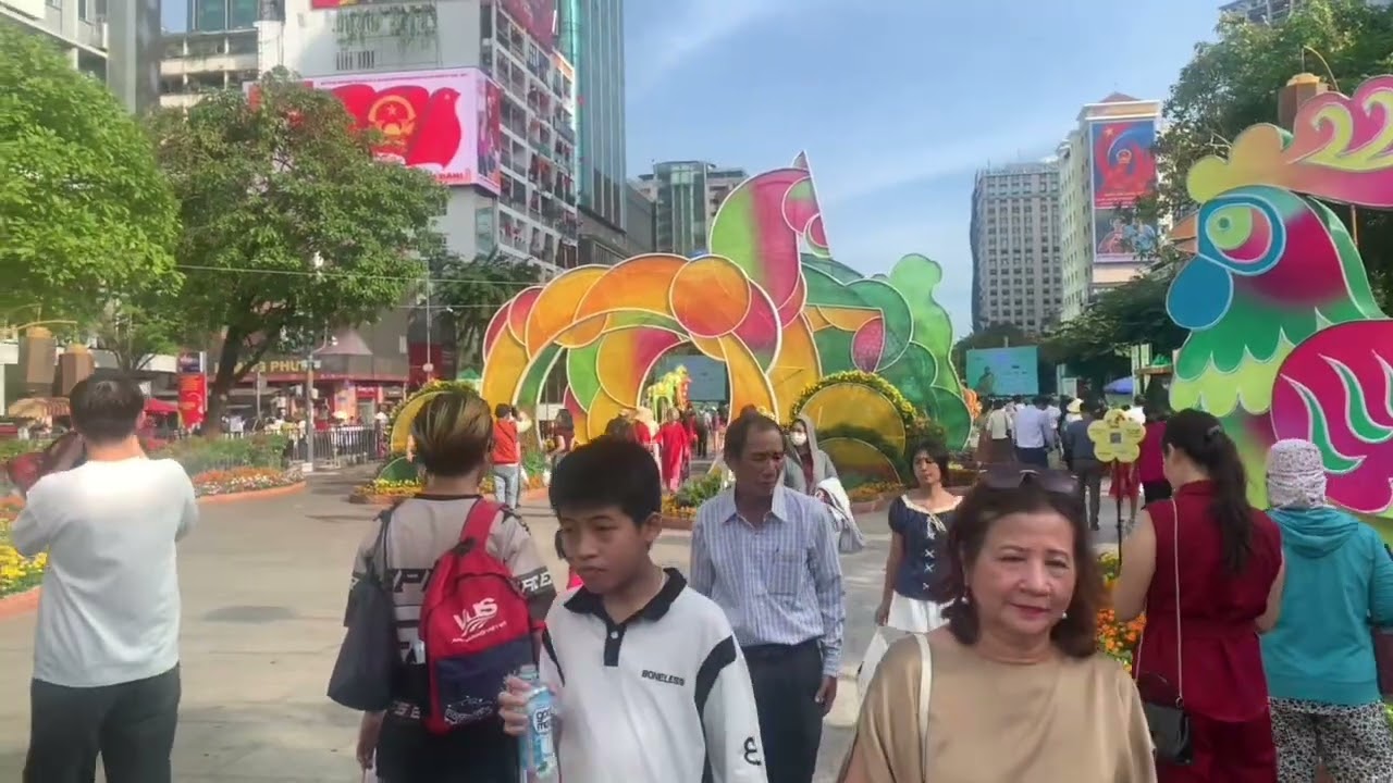 20 tháng 2, 2026 Đường hoa Nguyễn Huệ_ Xuân Bính Ngọ 