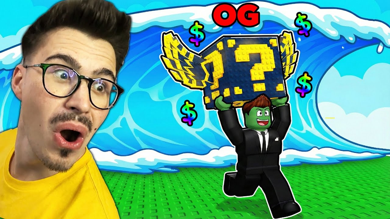 Am FURAT cel mai OP LUCKYBLOCK din Tsunami !