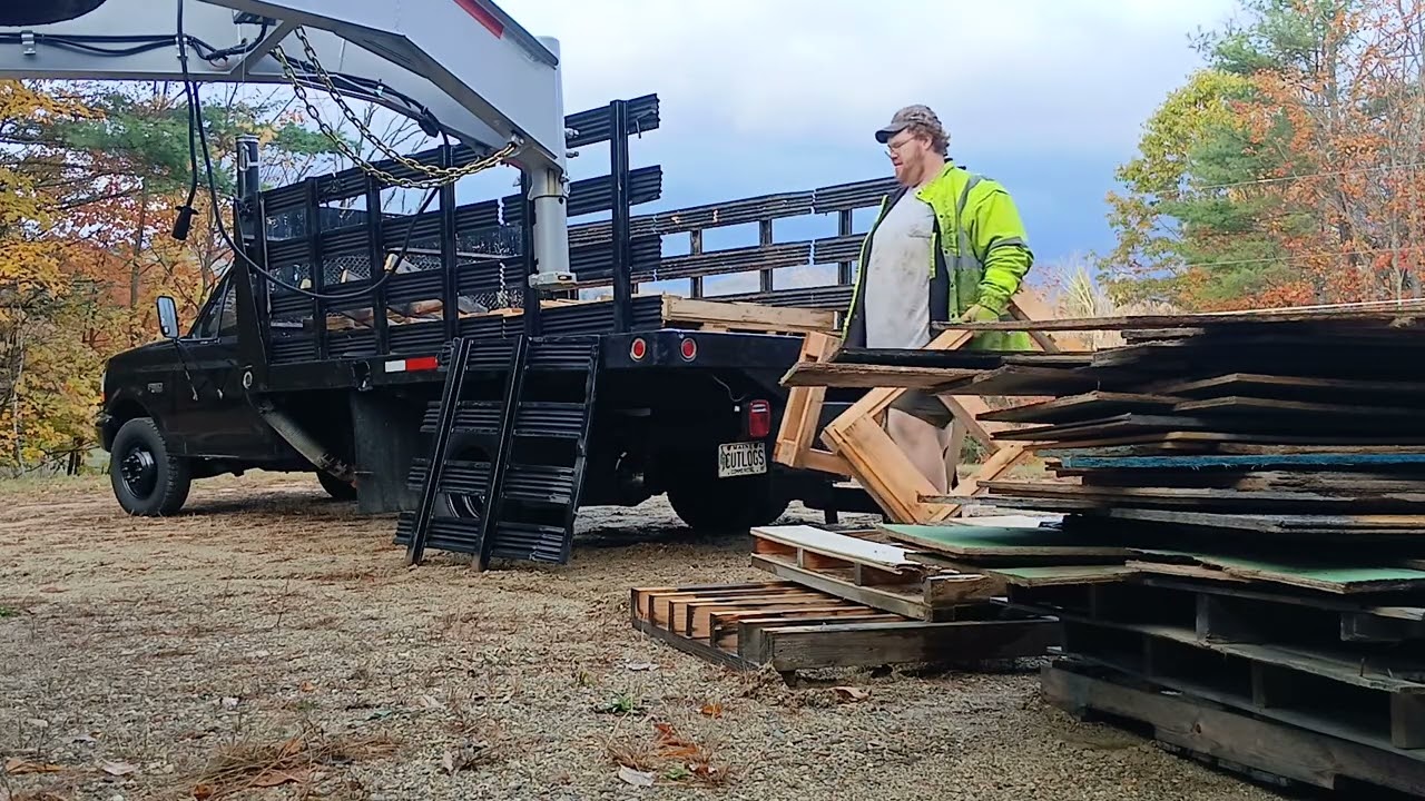 Day and life of a junk removal owner PT1 #junkremoval 