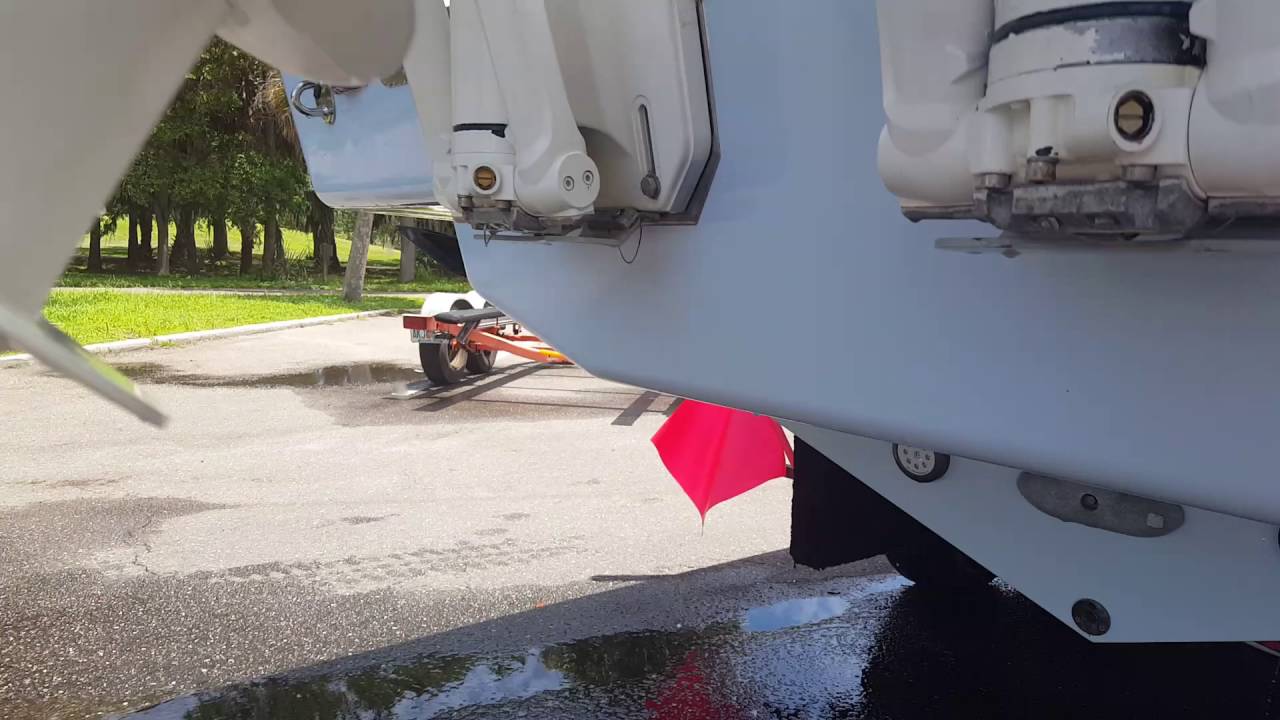 Used 2009 Deep Impact 33 FS Open for sale in Seminole Florida 33772