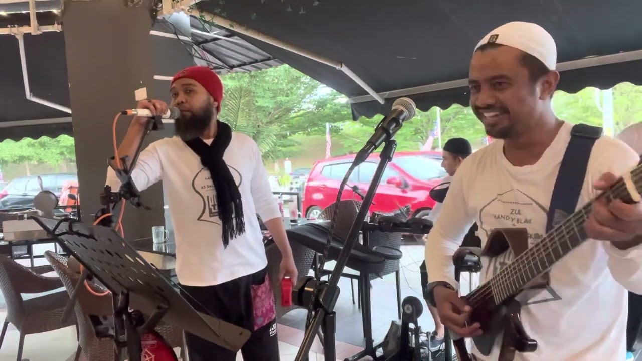 Tinggalkan satu peluru- cover by Zulhandyblack & assalambuskers