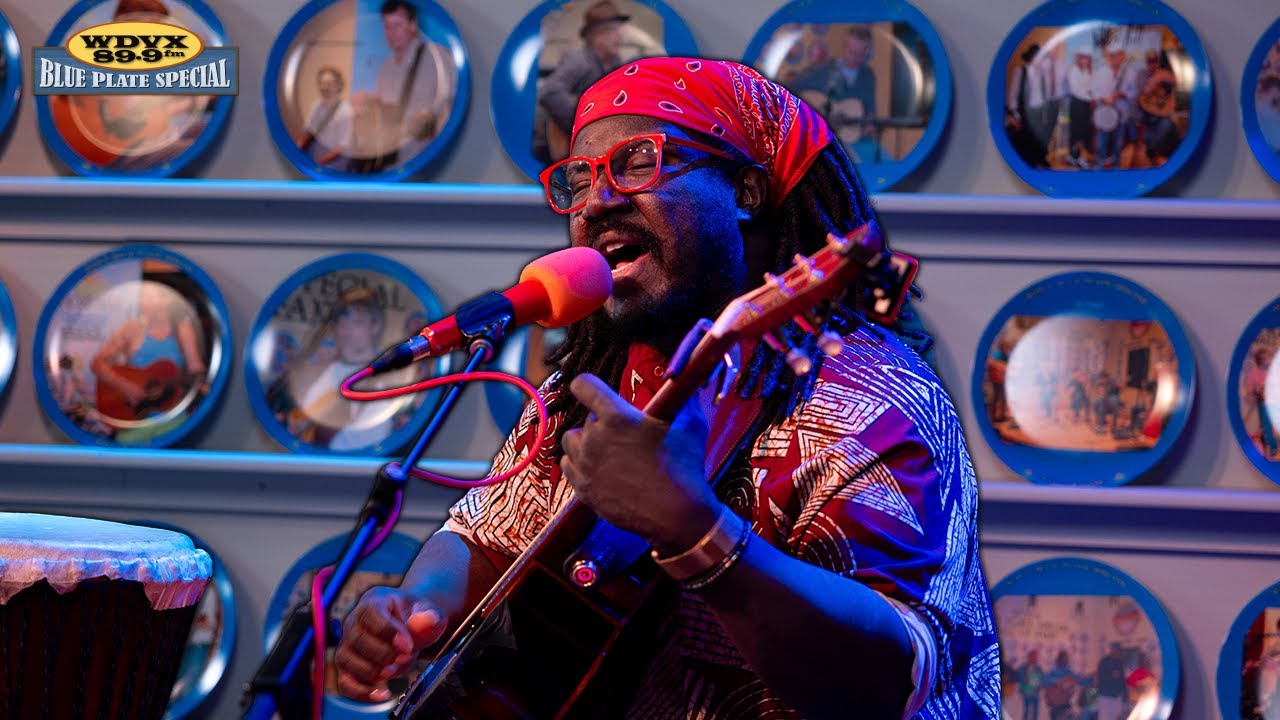Senie Hunt - Full Performance | WDVX Blue Plate Special
