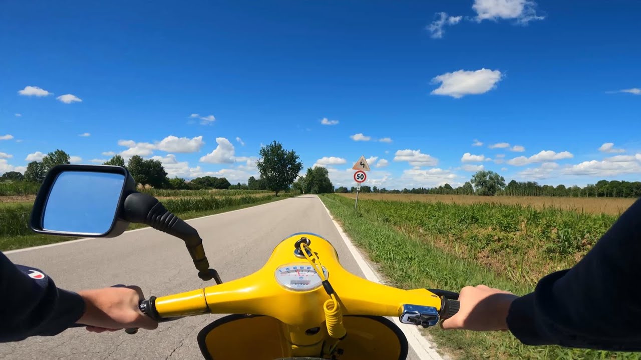 Vespa Primavera ET3 (1982) POV driving and sound [4k 60fps]