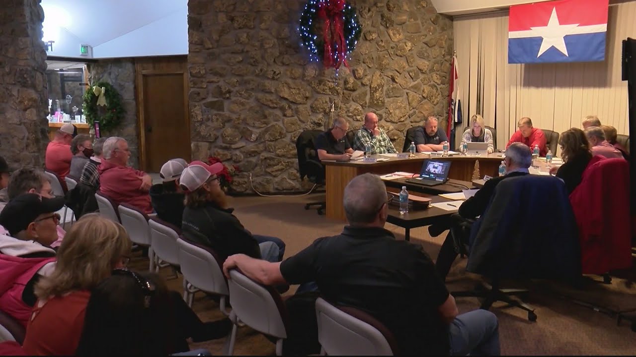Houston, MO alderman discuss viral video involving mayor - KRBK 9PM