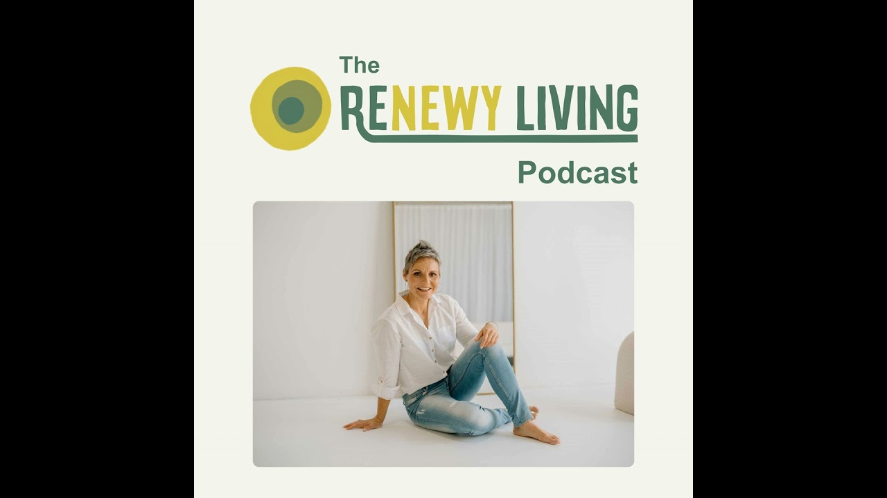 26. Decluttering to Make Space for Simpler Living with Rachel Louise from Raid my Wardrobe