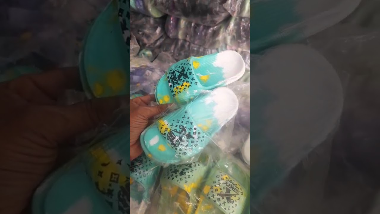 বাচ্চাদের স্কুলের জুতা 