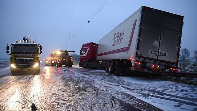 Veel ongelukken door gladheid