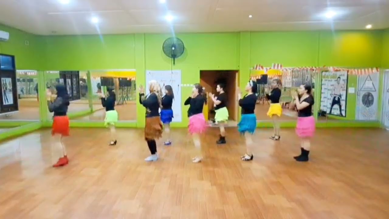 EL VERANO Linedance|Choreo Gregory Danvoie (BEL) & José MiguelBelloque Vane (NL)|Demo by Lilas LLD