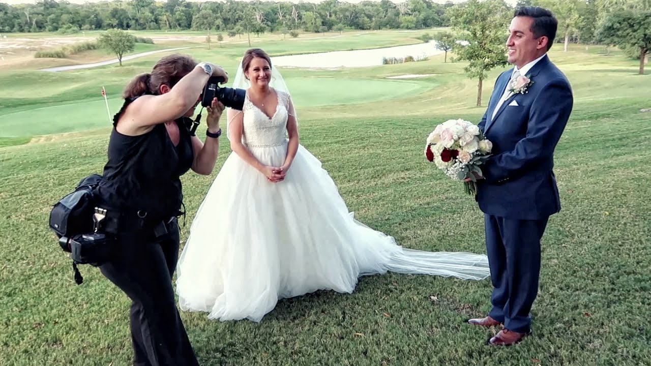 BEHIND THE SCENES AT A WEDDING