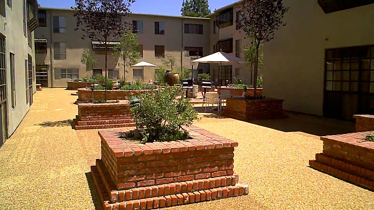 Laundry room and Courtyard of Olive Tree Condominiums.AVI
