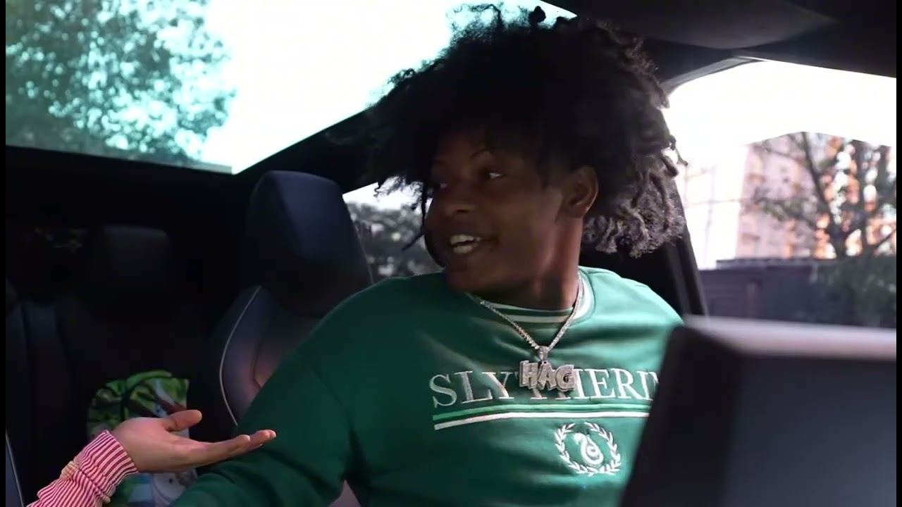 RegTooFunny does a GOLD DIGGER Prank On SUPER FREAKS With FUNNYMIKE Cybertruck!