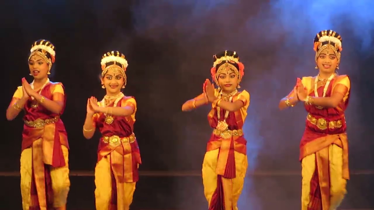 Classical Dance on #Madhava Kesava by #Nihira