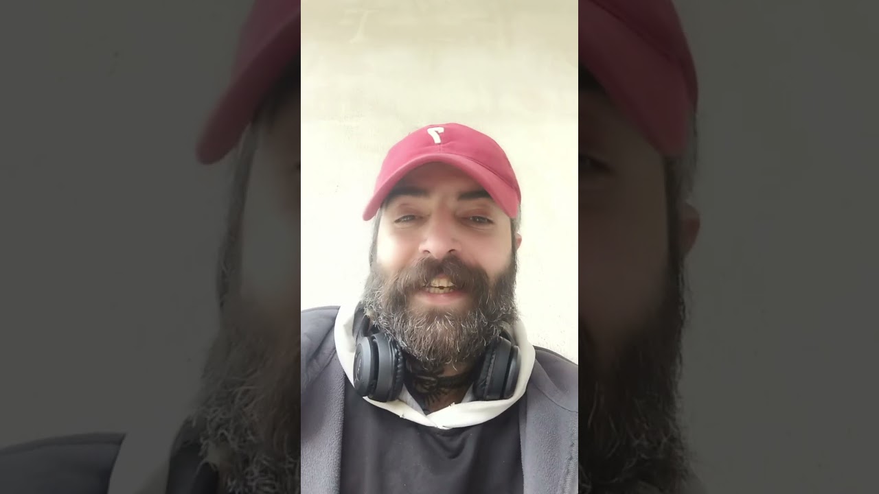 انت مش متأخر .....انت بس عم تقارن !!