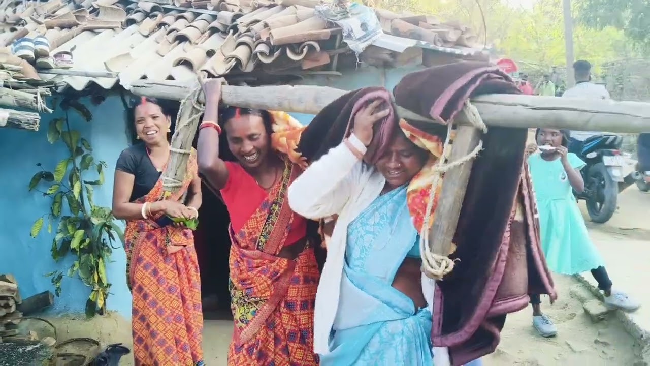 शादी बराती #आदिवासी सरना शादी #utubvideo #mamtakerkettavlog #लोहरदगा झारखंड