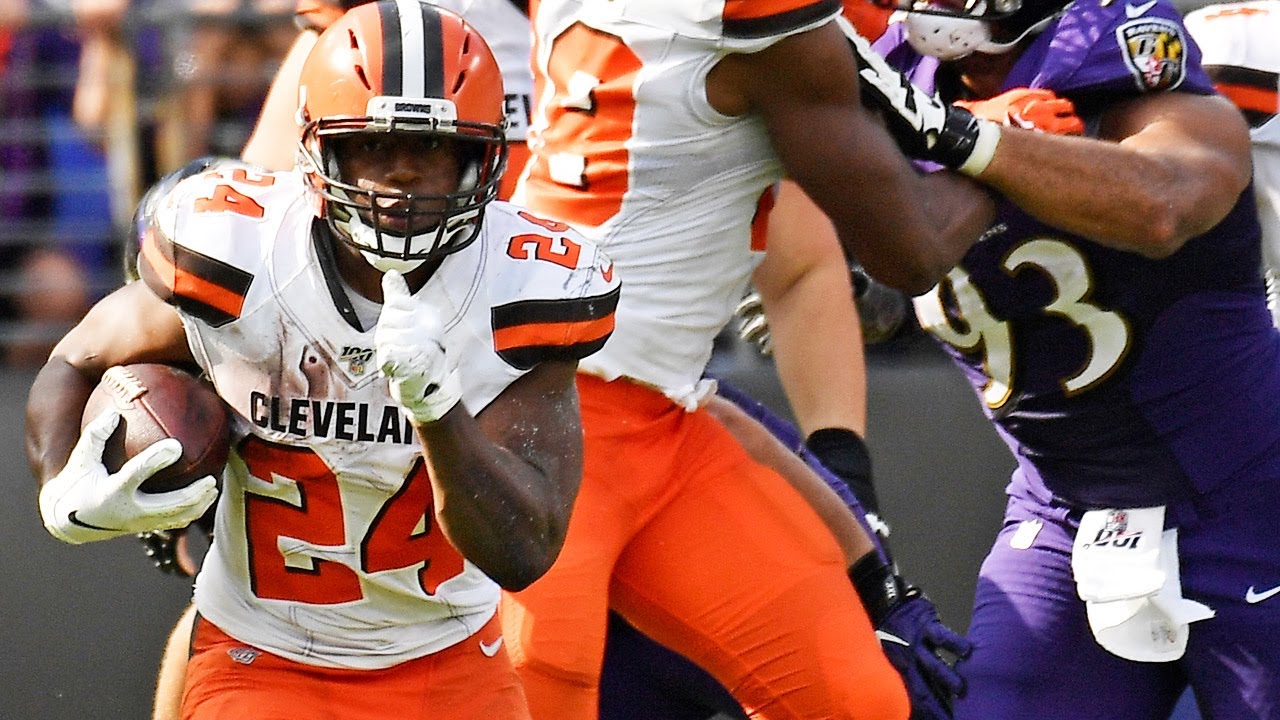 Nick Chubb's Best Play from Every Game of the 2019 Season