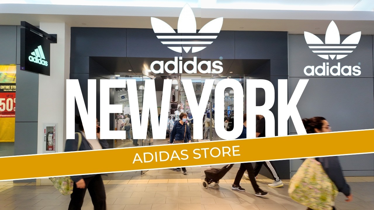 Внутри аутлет-магазина ADIDAS в Нью-Йорке