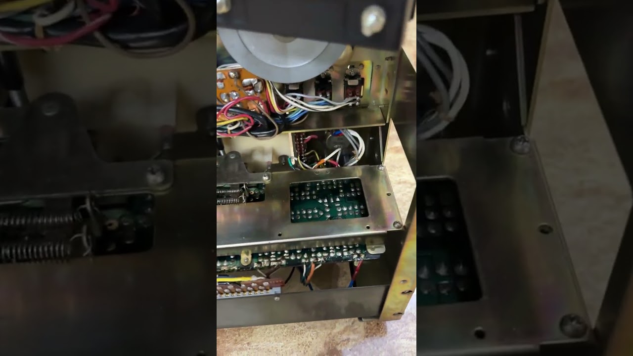 Cối Akai GX 600D