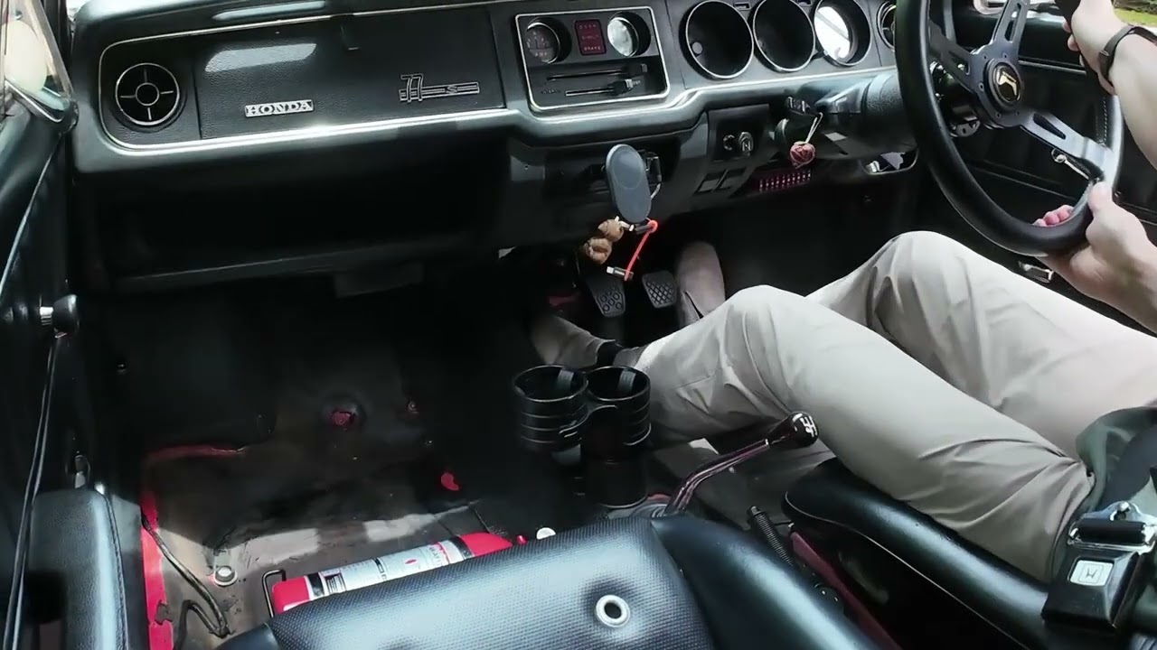 ホンダ1300 77S 山坂道を走る HONDA 1300 Driving at twisty road