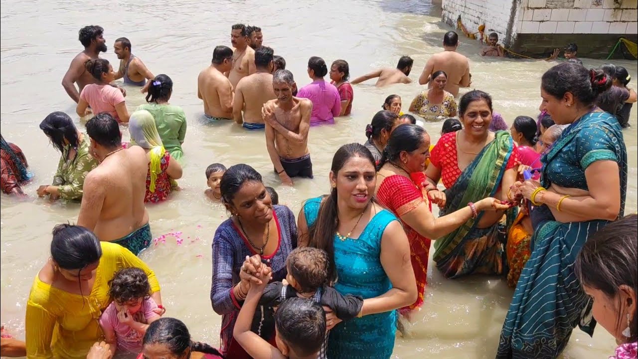 Ganga Snan | Open Bath | Holy Bath | Ganga Snan 2022 | Haridwar Har ki Pauri | NEERAJ NO1