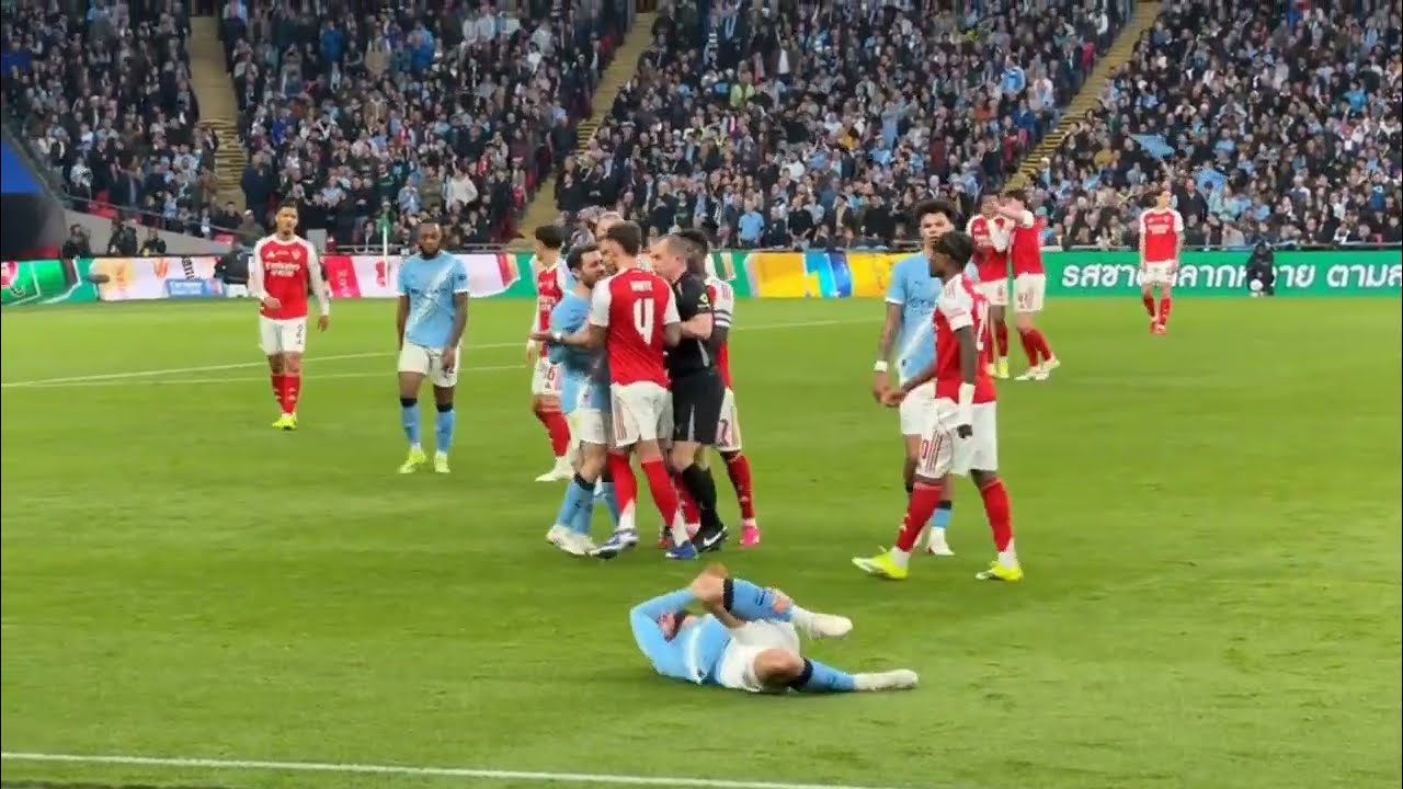 Rayan Cherki Troll Arsenal MDR 😂😂🤣 | Manchester City 2-0 Arsenal - Carabao Cup 