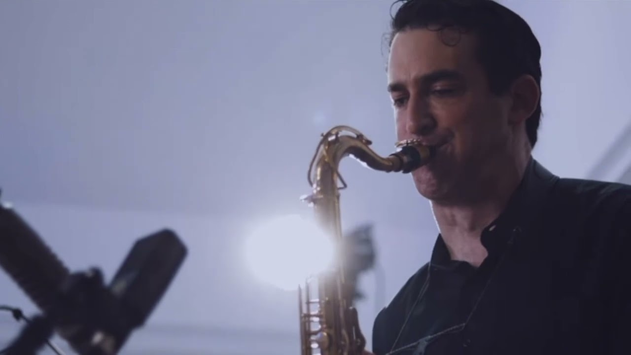 Tenor Saxophonist Brian Levy plays his Drake Bergonzi Presence 7** mouthpiece