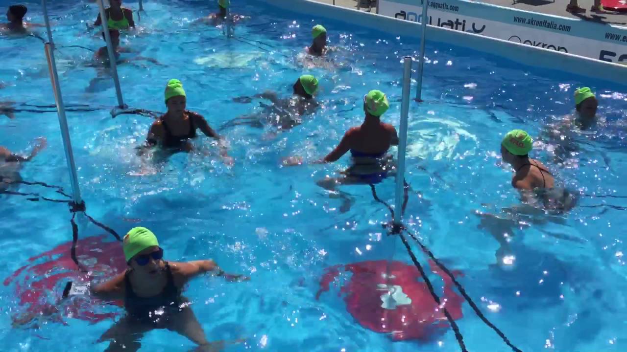 ELASTIC pole a great workout for everyone