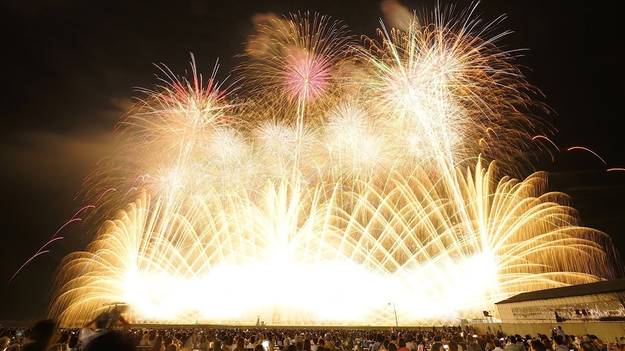 2019 能代の花火 4Kグランドフィナーレ 超ワイドプレミアスターマイン ASHRA 伊那火工堀内煙火店 Noshiro Fireworks Show