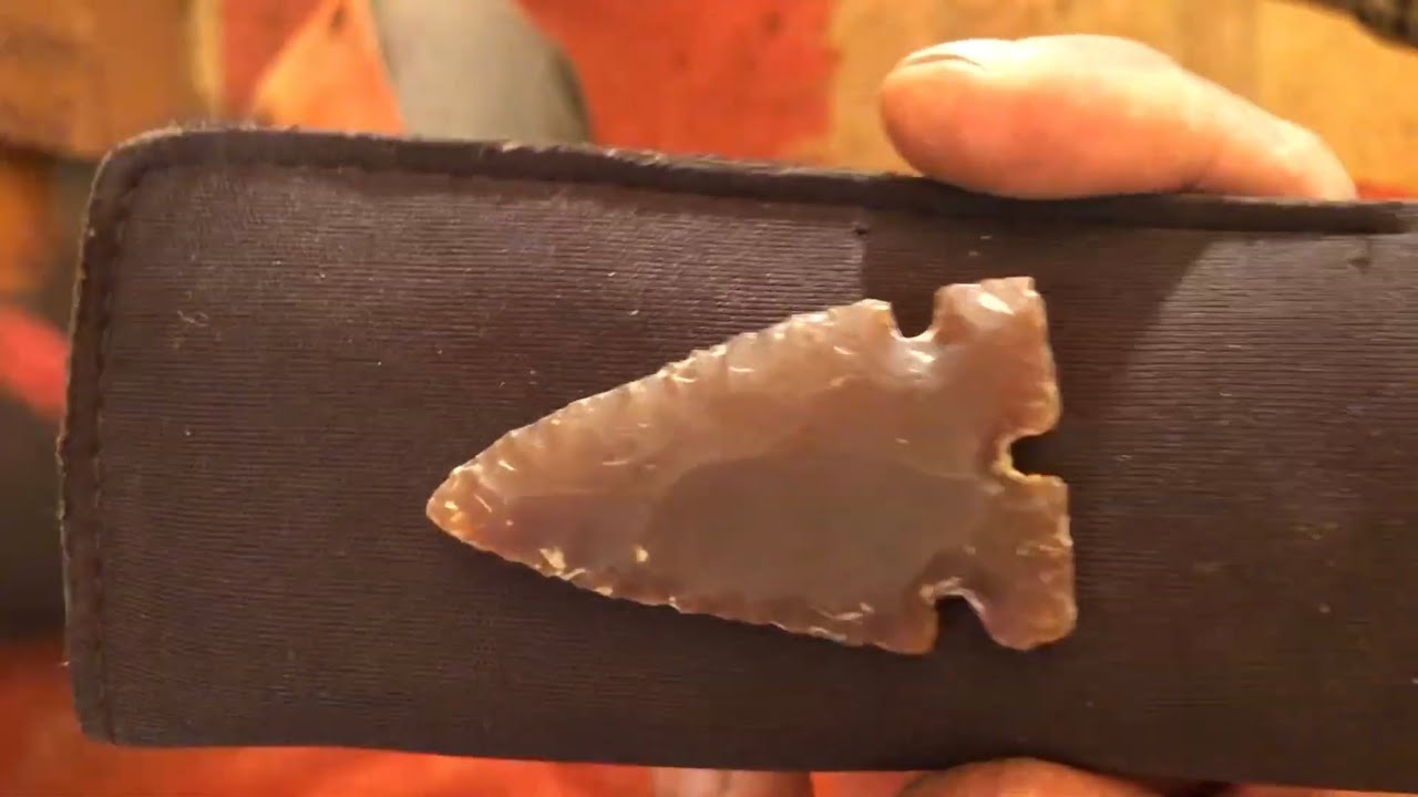 Knife River Flint rock to point challenge
