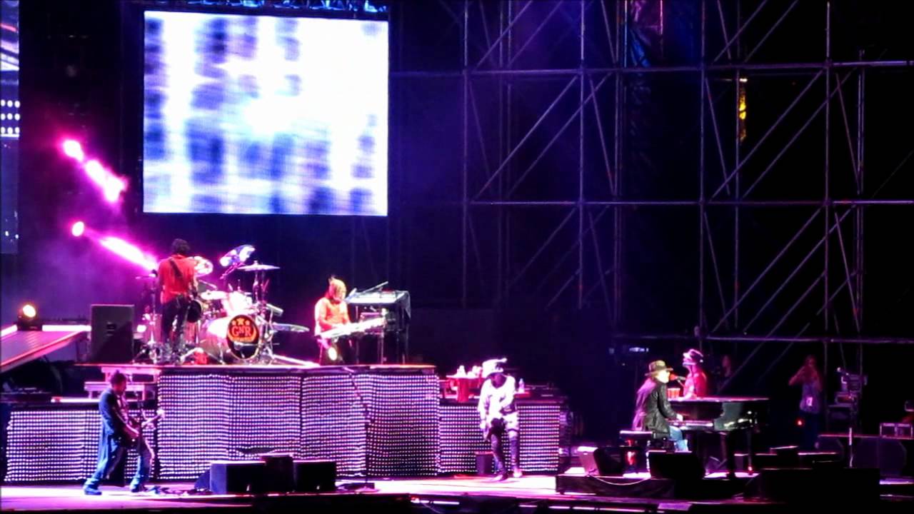 GUNS'N'ROSES - NOVEMBER RAIN - RYBNIK 11 VII 2012 [HD]