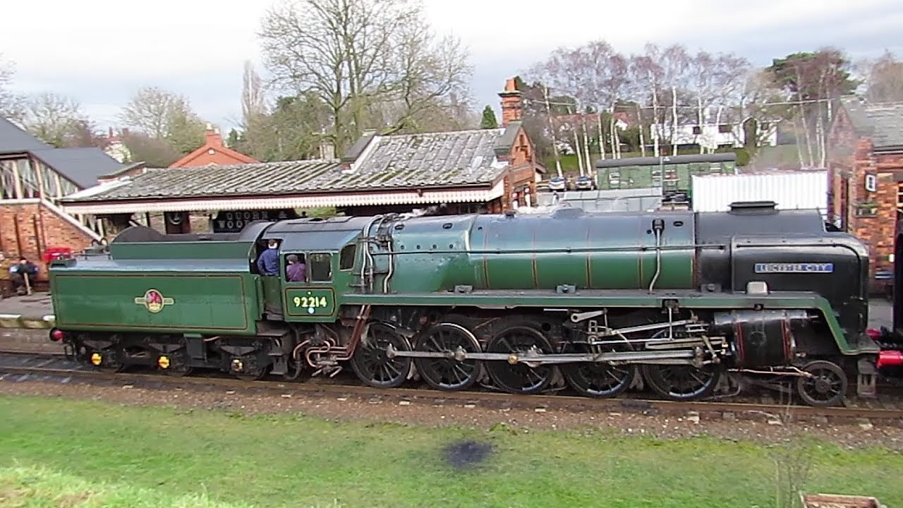BR Standard 9F 92214 Leicester City at the Great Central Winter Gala 2018